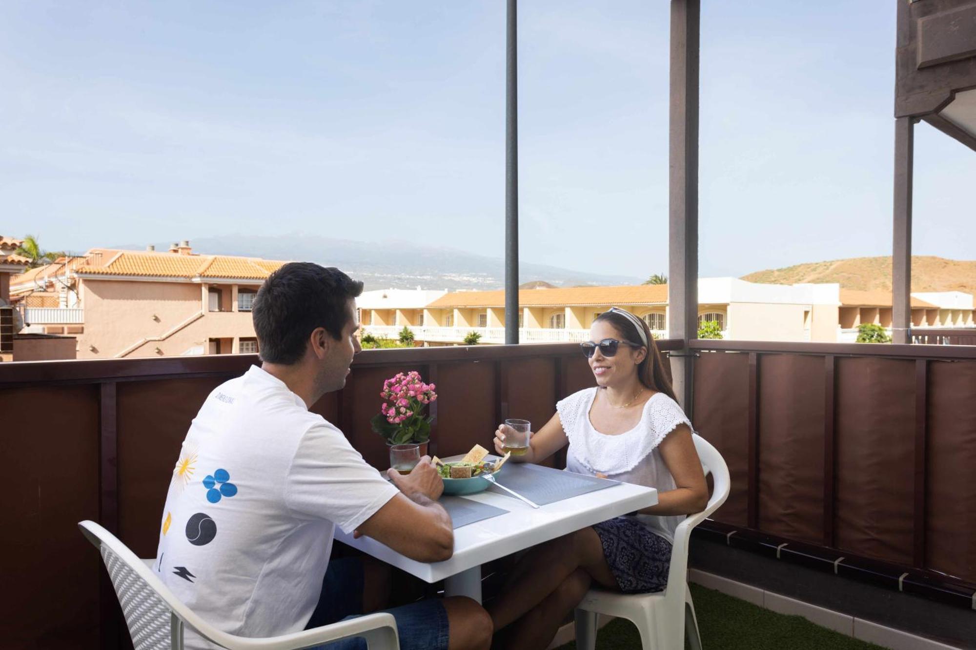 Апартаменты Agradable Piso Con Piscina & Playa Terraza Y Wifi Коста-дель-Силенцио Экстерьер фото